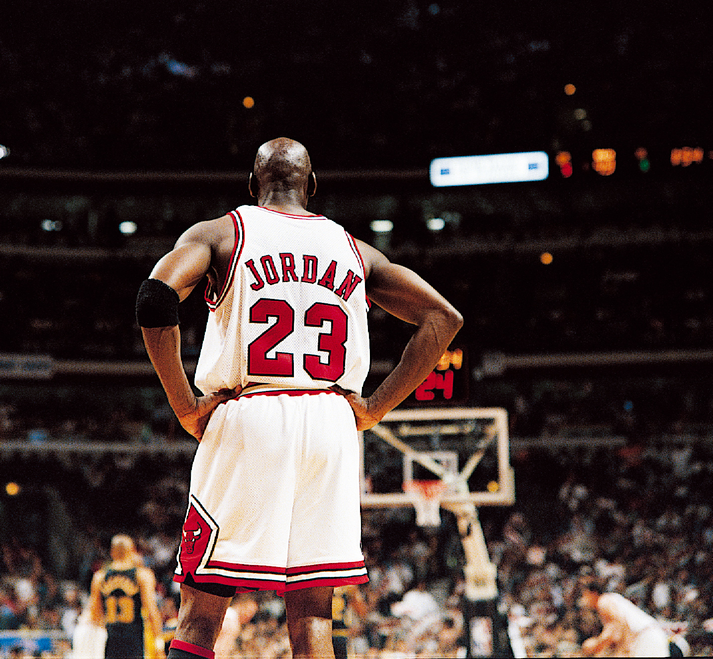 Michael Jordan To The Max | capelight pictures