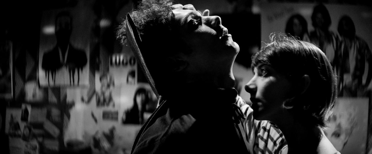 A Girl Walks Home Alone At Night 