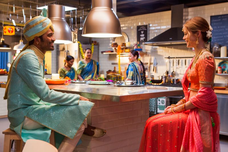 DURDFDIEKF_03_Dhanush_Erin Moriarty_Copyright_SquareOne Entertainment_capelight pictures